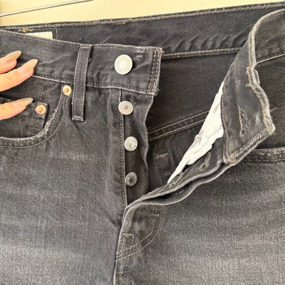 Levi's - Premium 501 micro denim shorts - Picture 5 of 6